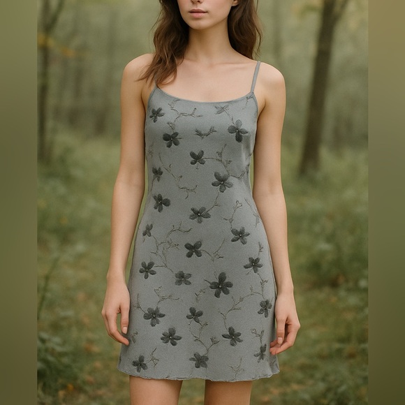 Vintage Dresses & Skirts - Y2K La Belle Gray Floral Glitter Slip Dress – Made in USA – Size M